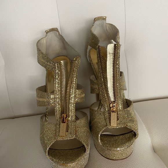 Michael kors heels - Picture 1 of 4